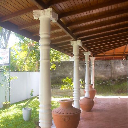Jungle View Guesthouse Unawatuna Bagian luar foto
