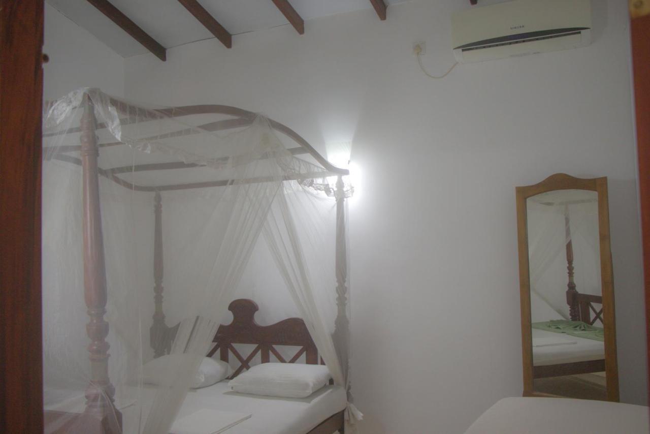 Jungle View Guesthouse Unawatuna Bagian luar foto