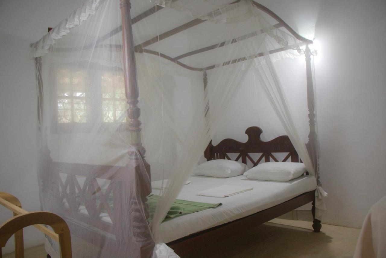 Jungle View Guesthouse Unawatuna Bagian luar foto