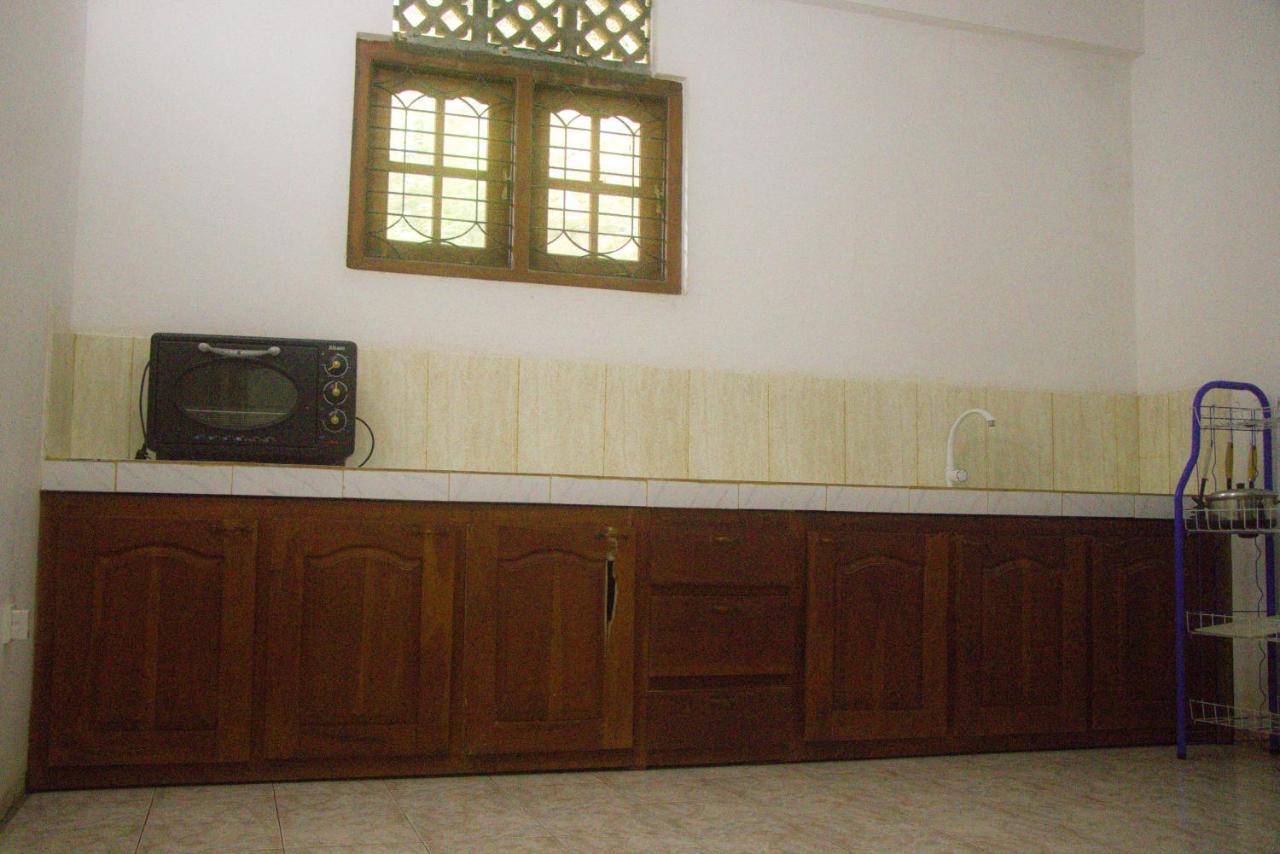 Jungle View Guesthouse Unawatuna Bagian luar foto