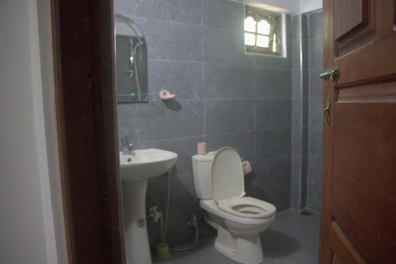 Jungle View Guesthouse Unawatuna Bagian luar foto